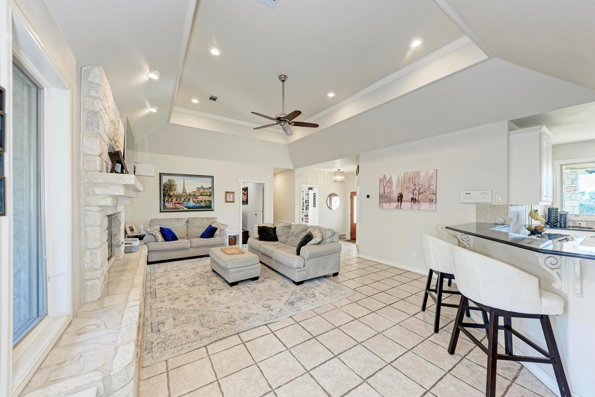 330 Juniper Trl, Kingsland, TX 78639