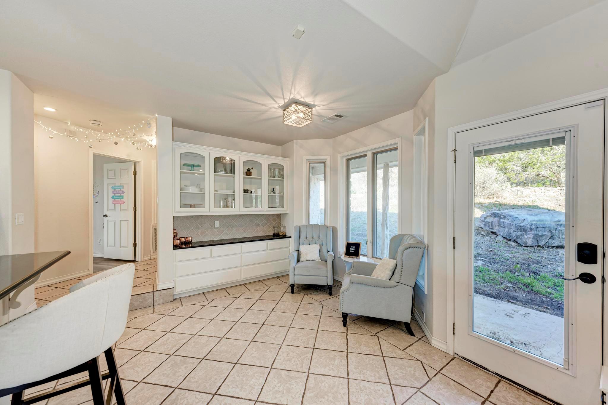 330 Juniper Trl, Kingsland, TX 78639