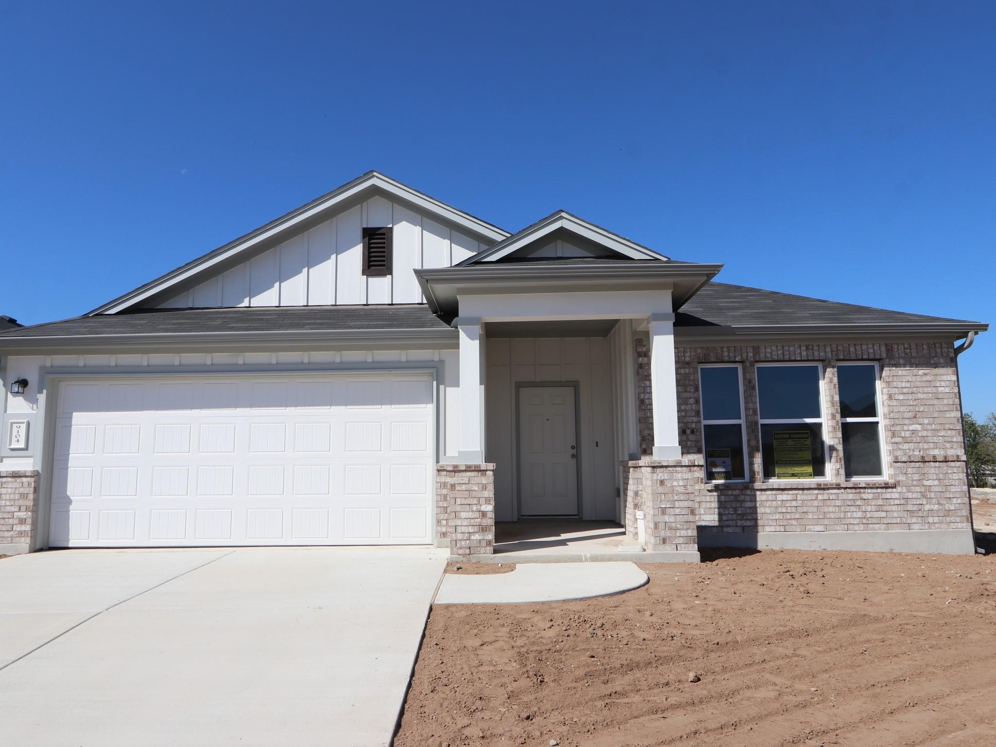 9104 Furman Dr, Austin, TX 78747