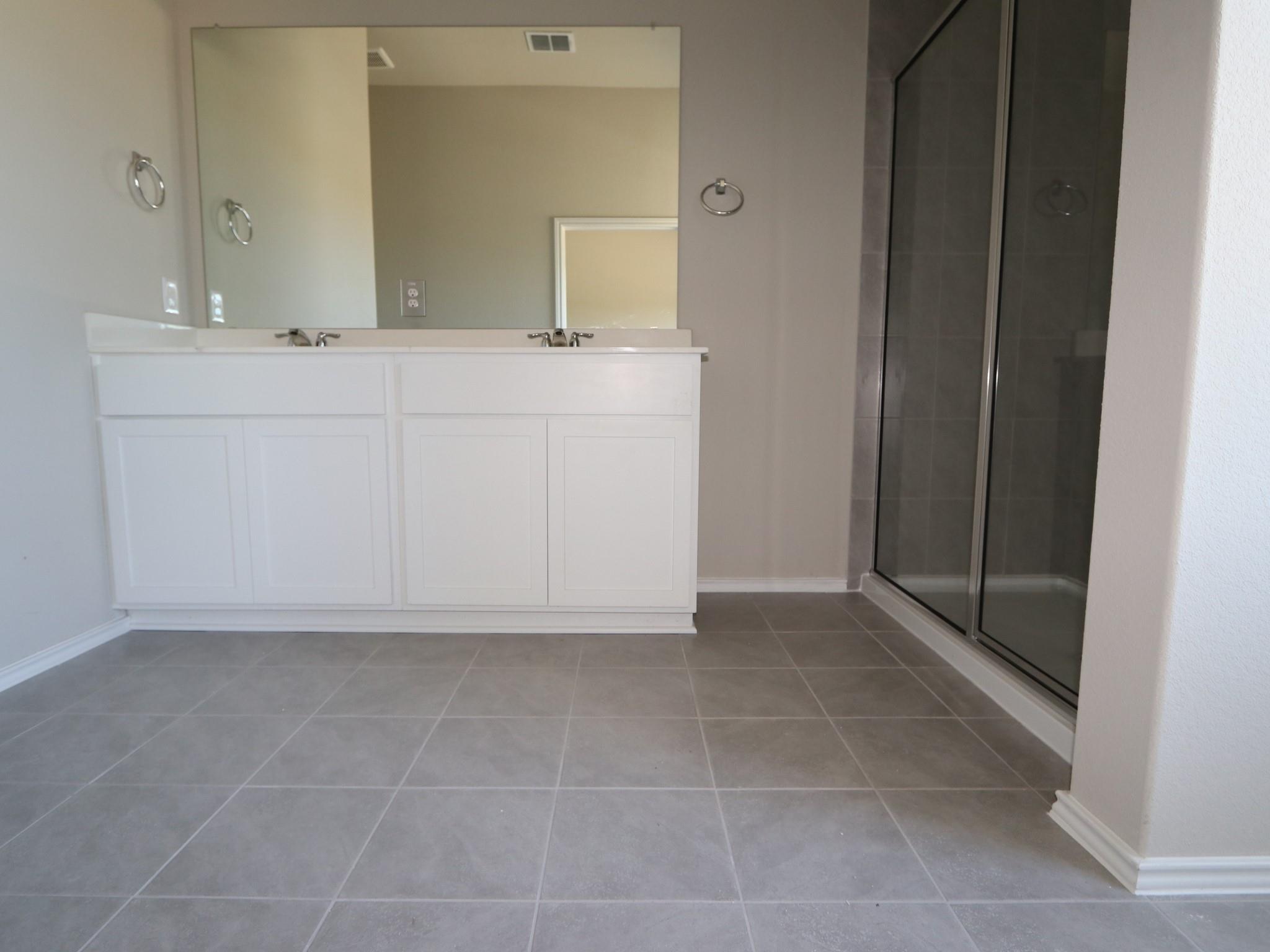 9104 Furman Dr, Austin, TX 78747