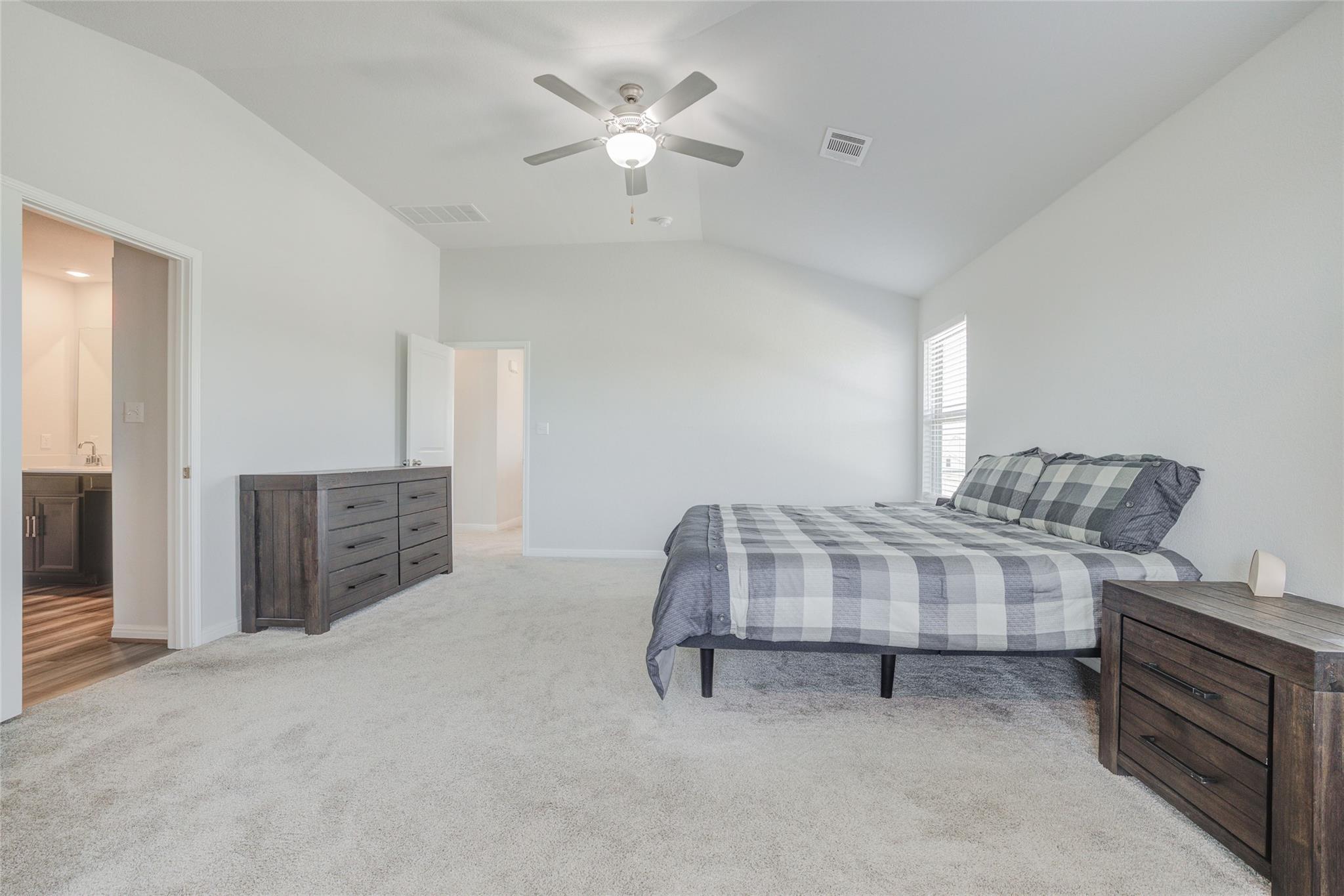 272 Blooming Trl, Kyle, TX 78640