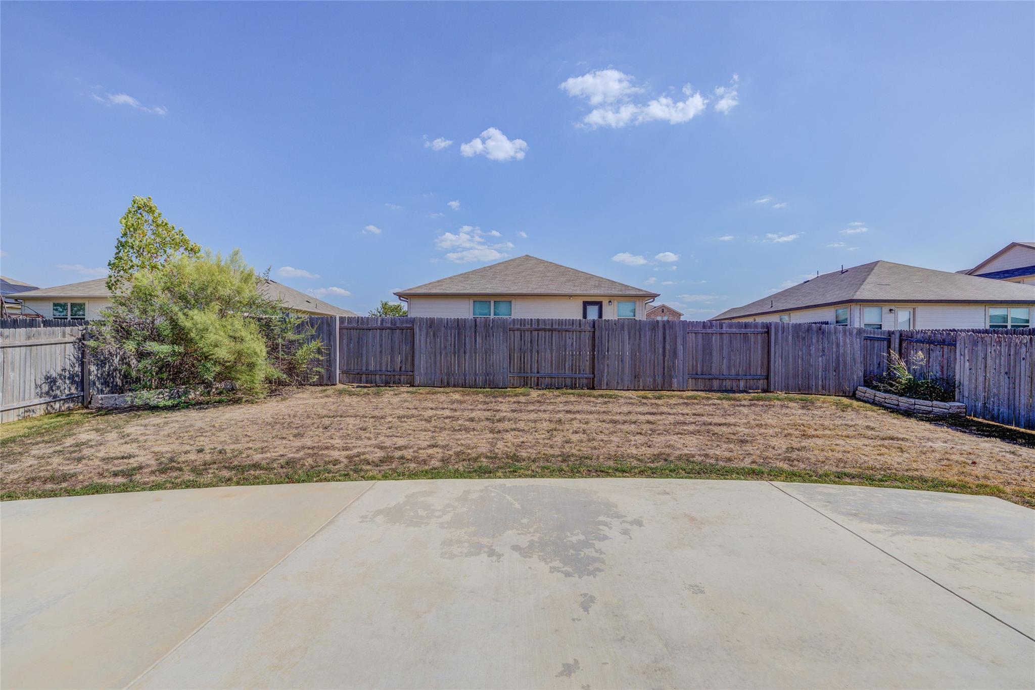 272 Blooming Trl, Kyle, TX 78640