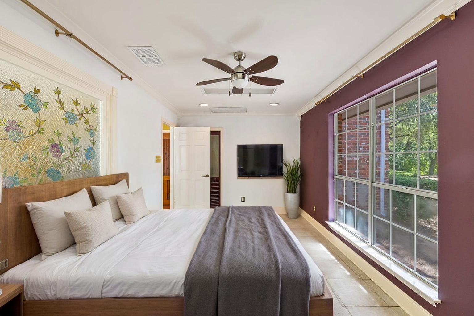 2412 Jones Rd, Austin, TX 78745