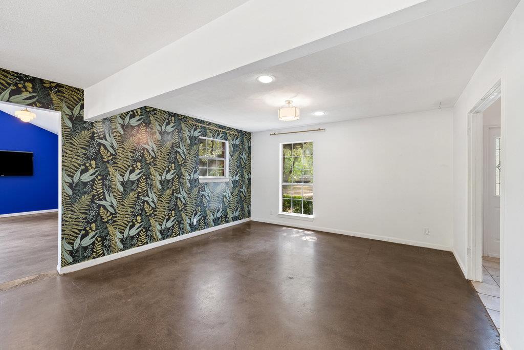 2412 Jones Rd, Austin, TX 78745