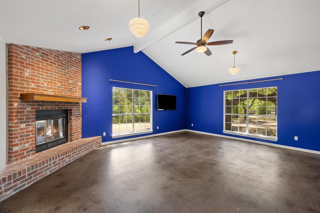 2412 Jones Rd, Austin, TX 78745