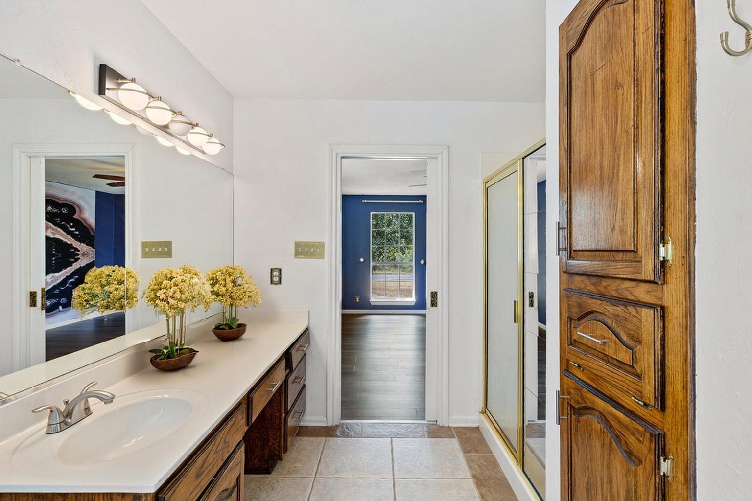 2412 Jones Rd, Austin, TX 78745