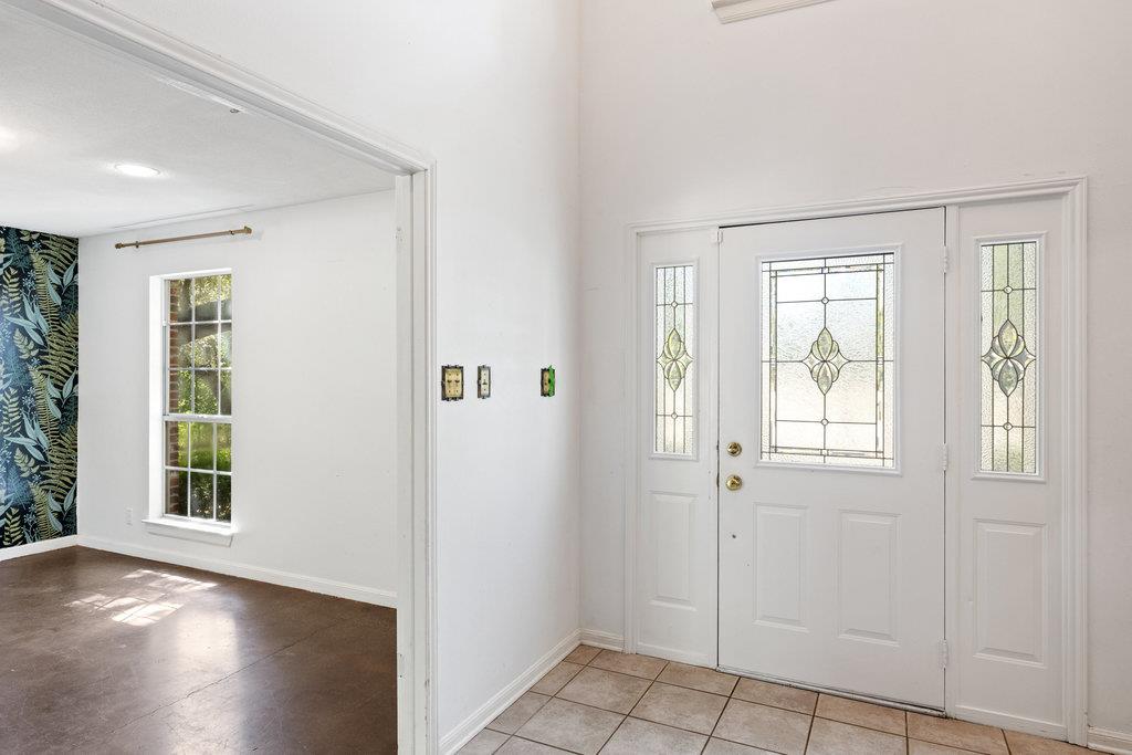 2412 Jones Rd, Austin, TX 78745