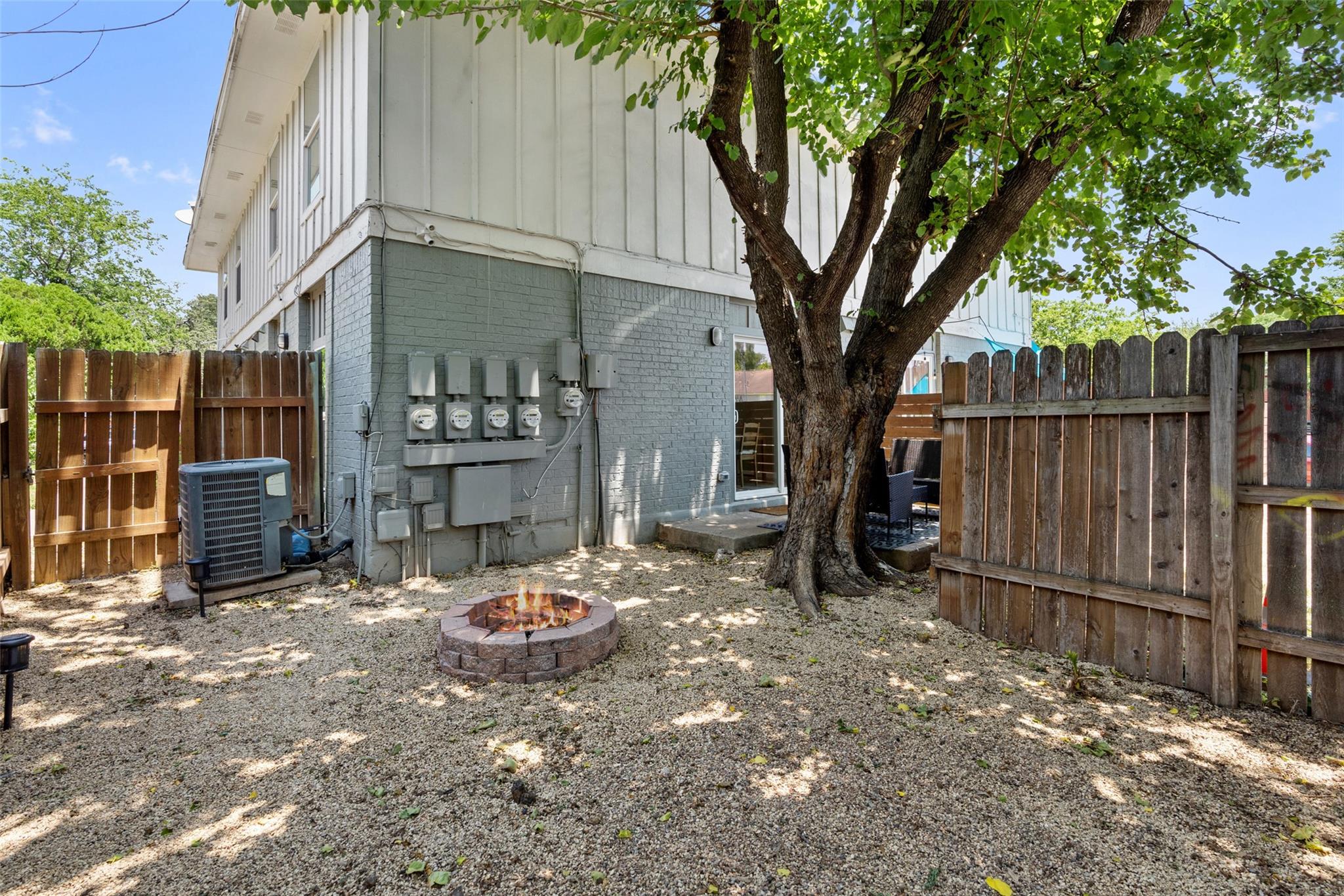 1307 Southport Dr # B, Austin, TX 78704