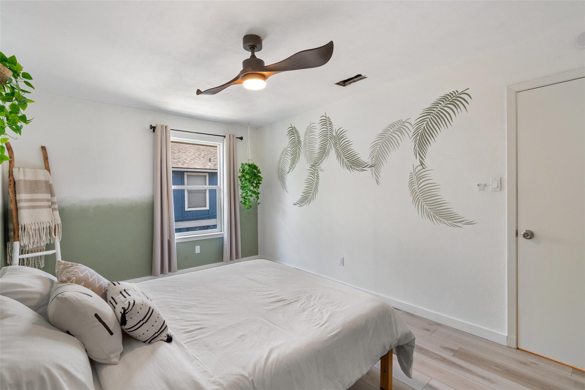 1307 Southport Dr # B, Austin, TX 78704