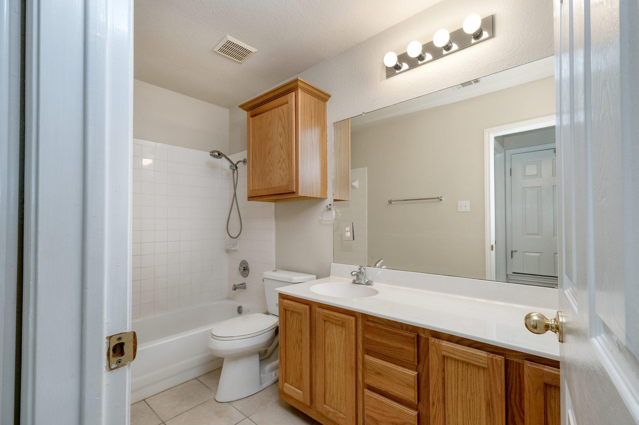 3106 Kissatchie Trl, Round Rock, TX 78664