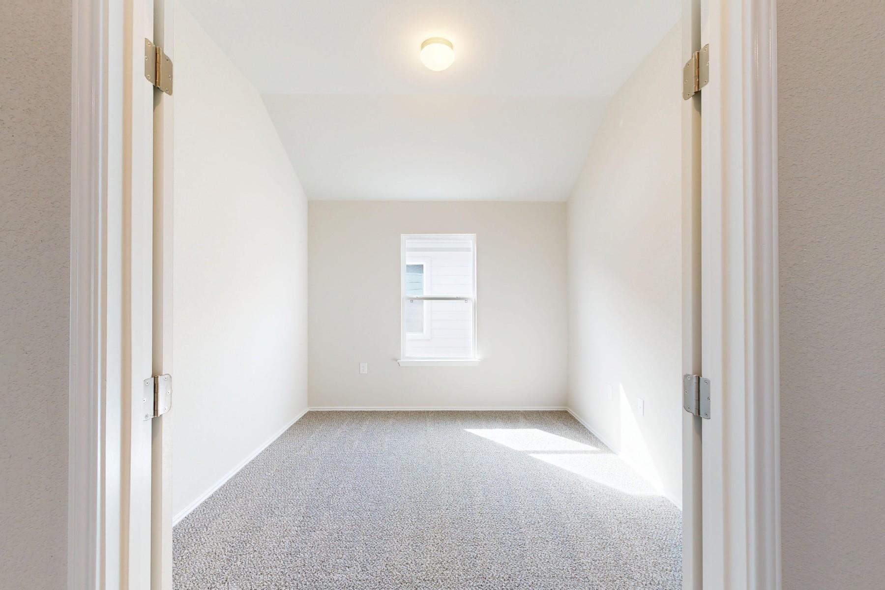 9109 Furman Dr, Austin, TX 78747