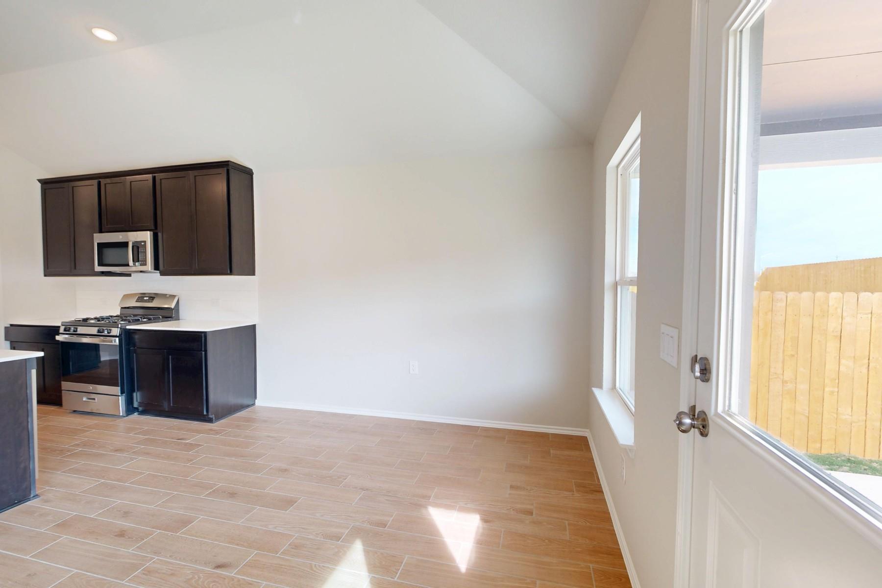 9109 Furman Dr, Austin, TX 78747