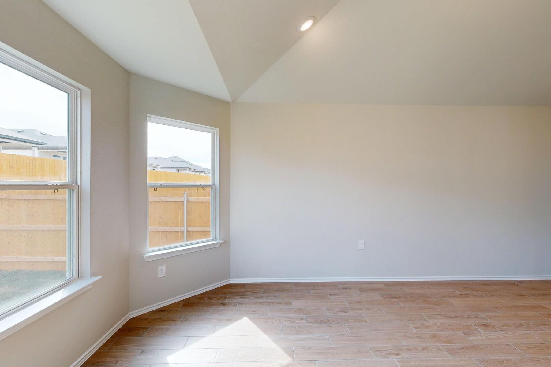 9109 Furman Dr, Austin, TX 78747