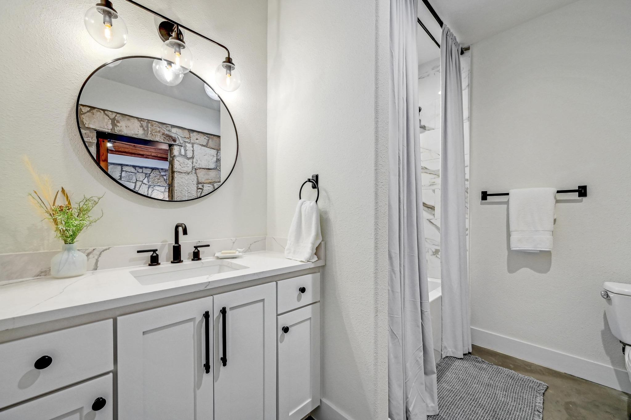 1668 Rocky Road, Blanco, TX 78606