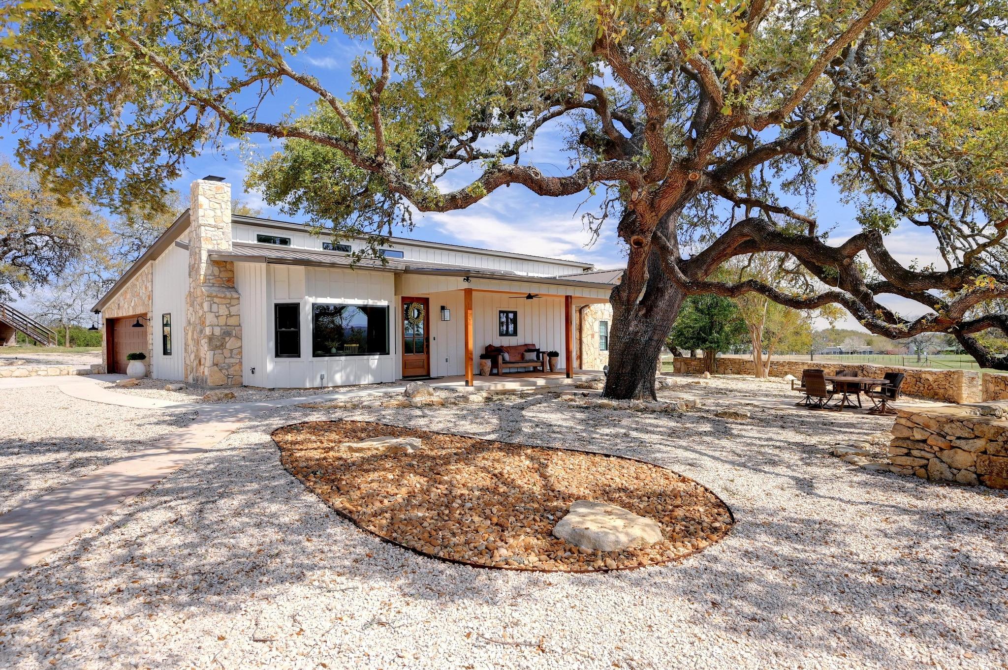 1668 Rocky Road, Blanco, TX 78606