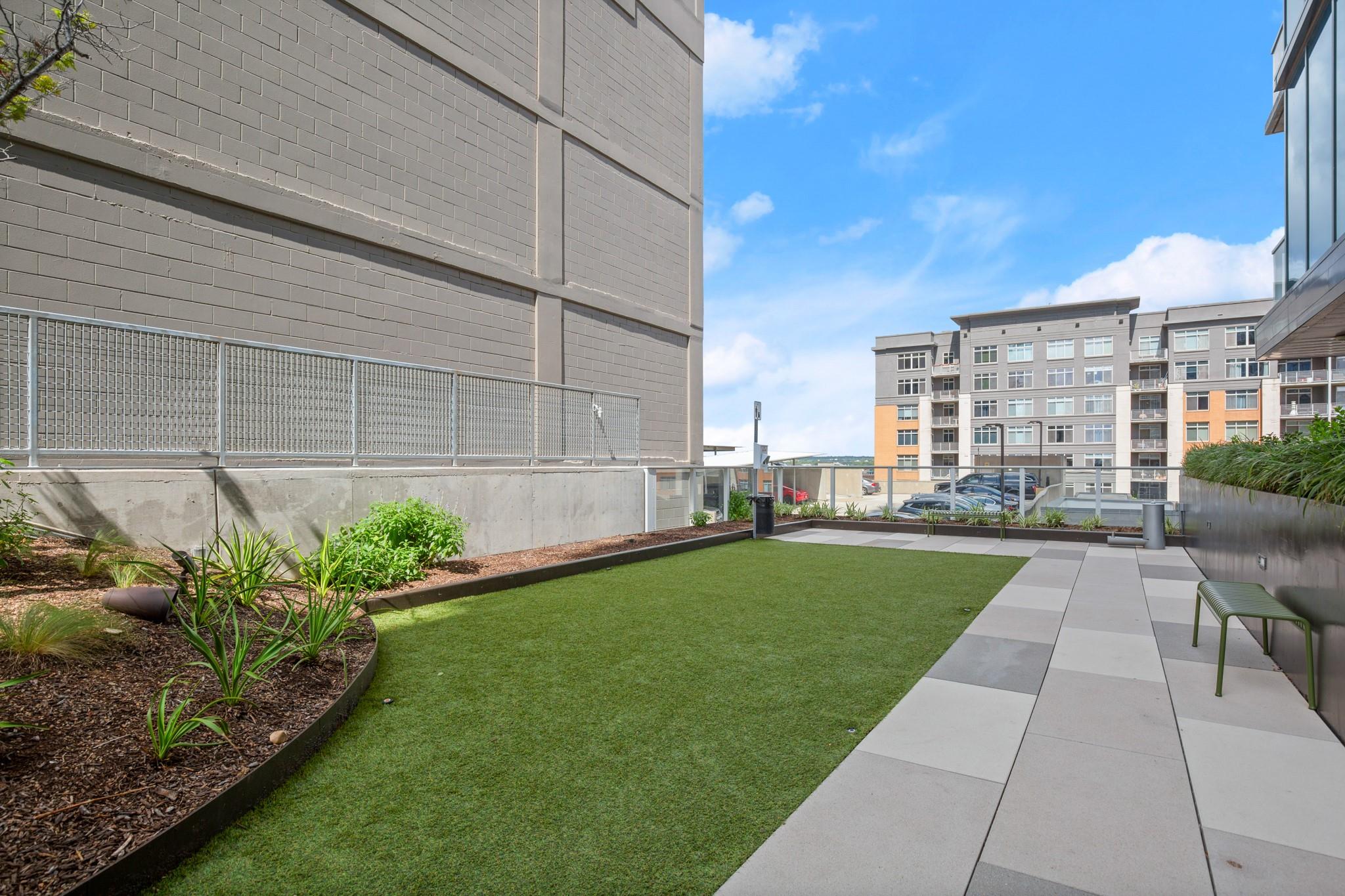 48 East Ave # 2004, Austin, TX 78701