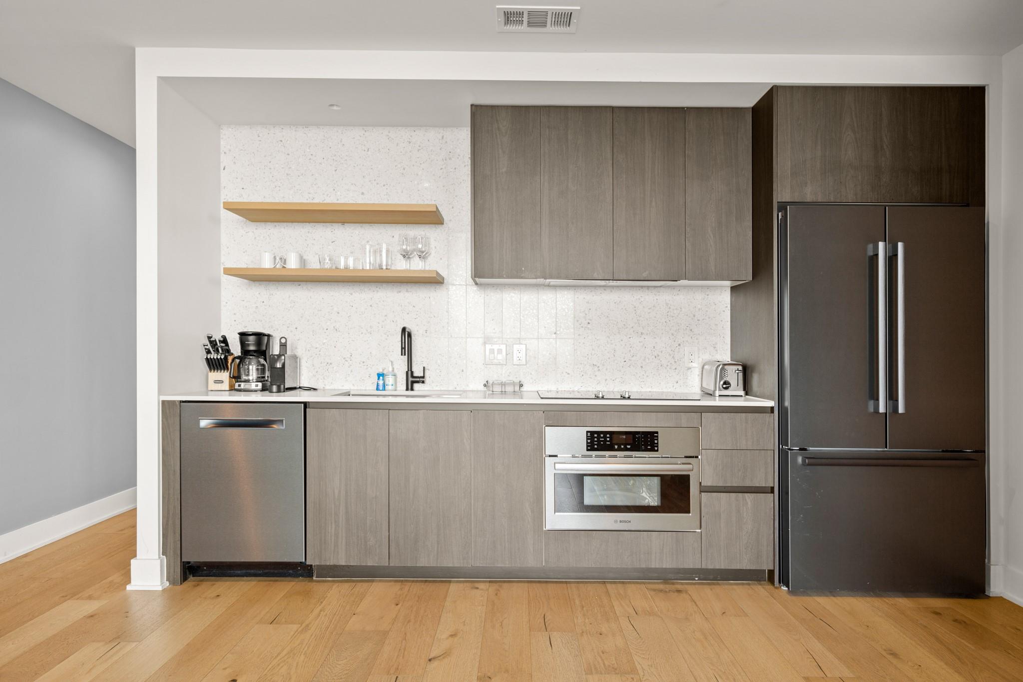 48 East Ave # 2004, Austin, TX 78701