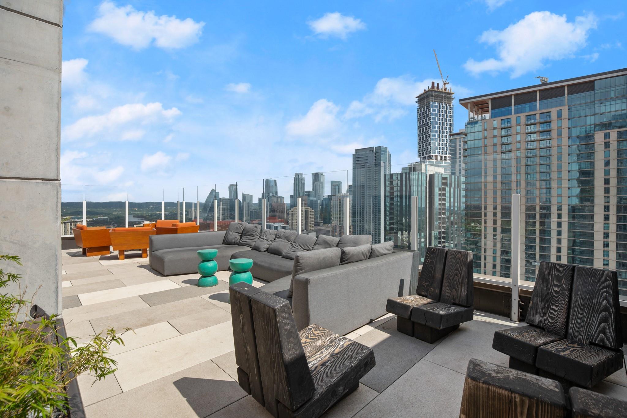 48 East Ave # 2004, Austin, TX 78701