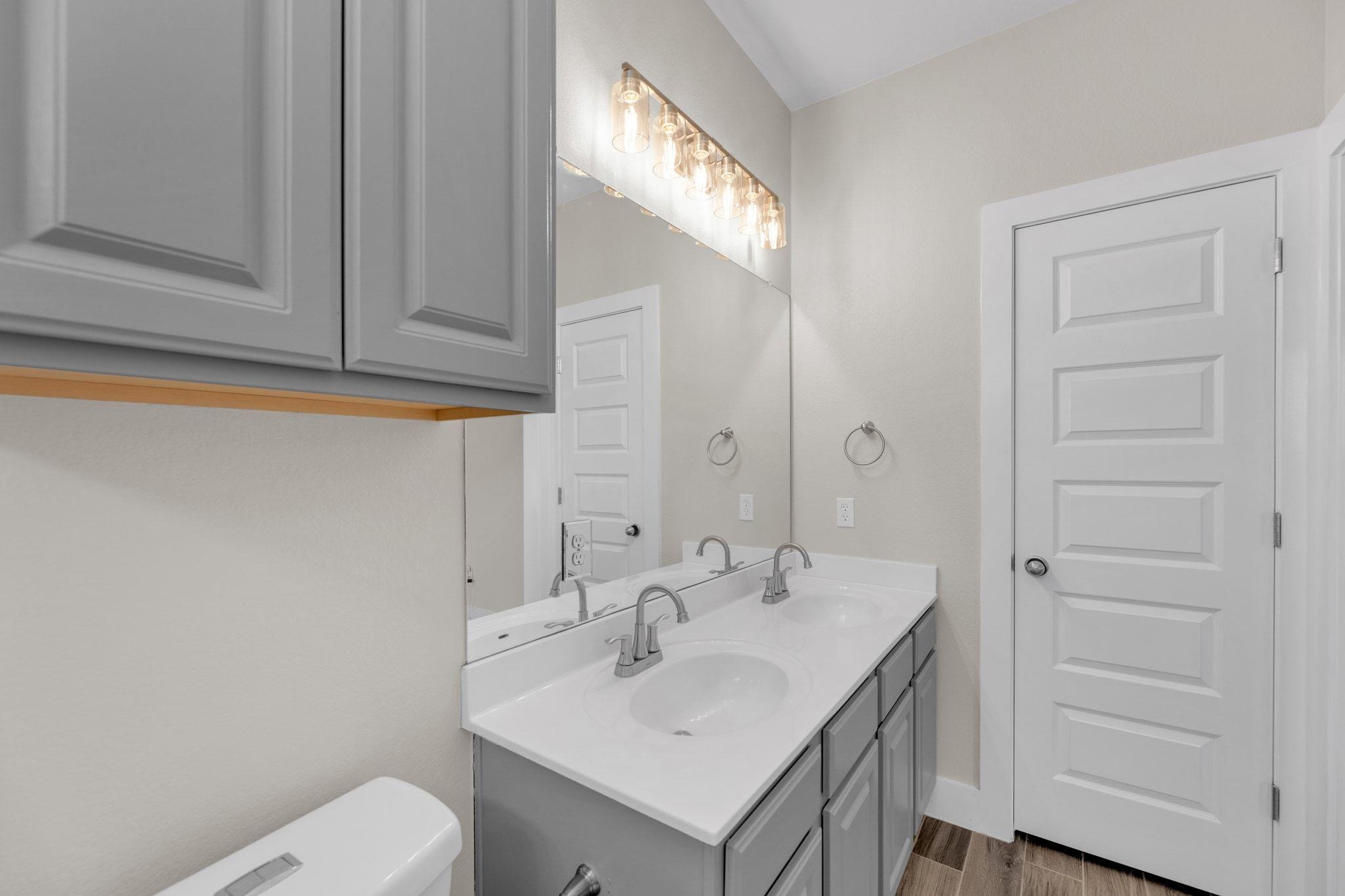 116 Almquist St, Hutto, TX 78634