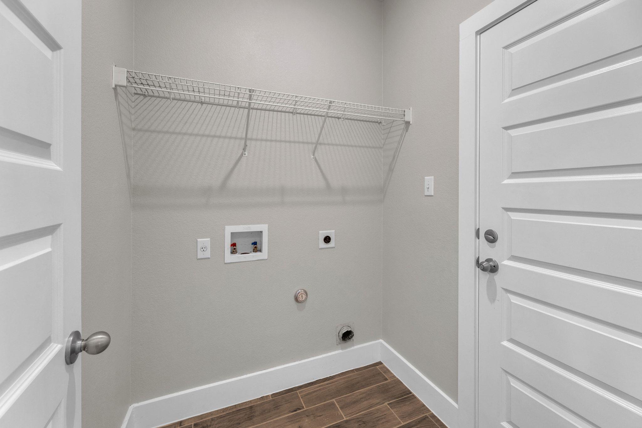 116 Almquist St, Hutto, TX 78634