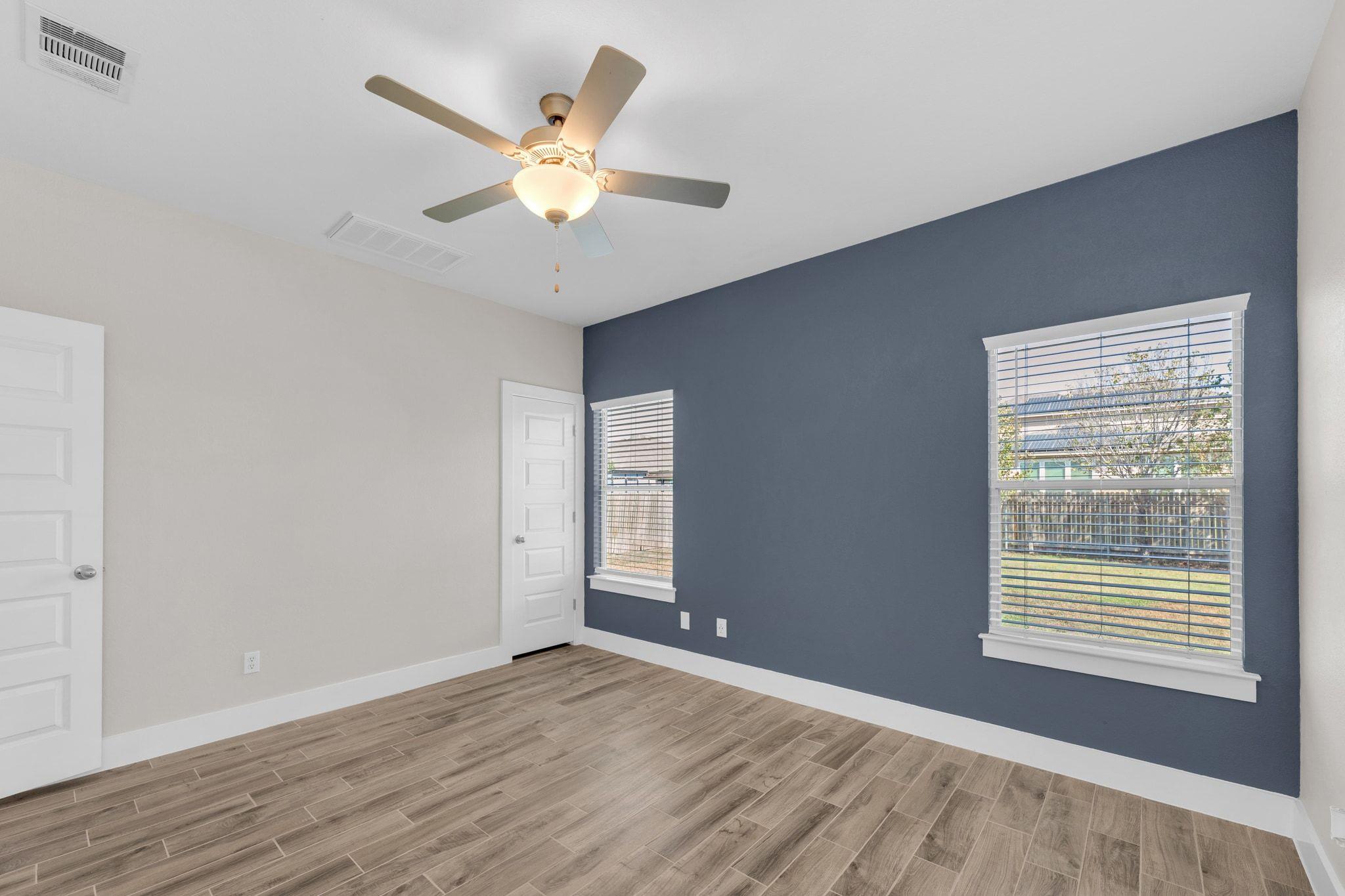 116 Almquist St, Hutto, TX 78634