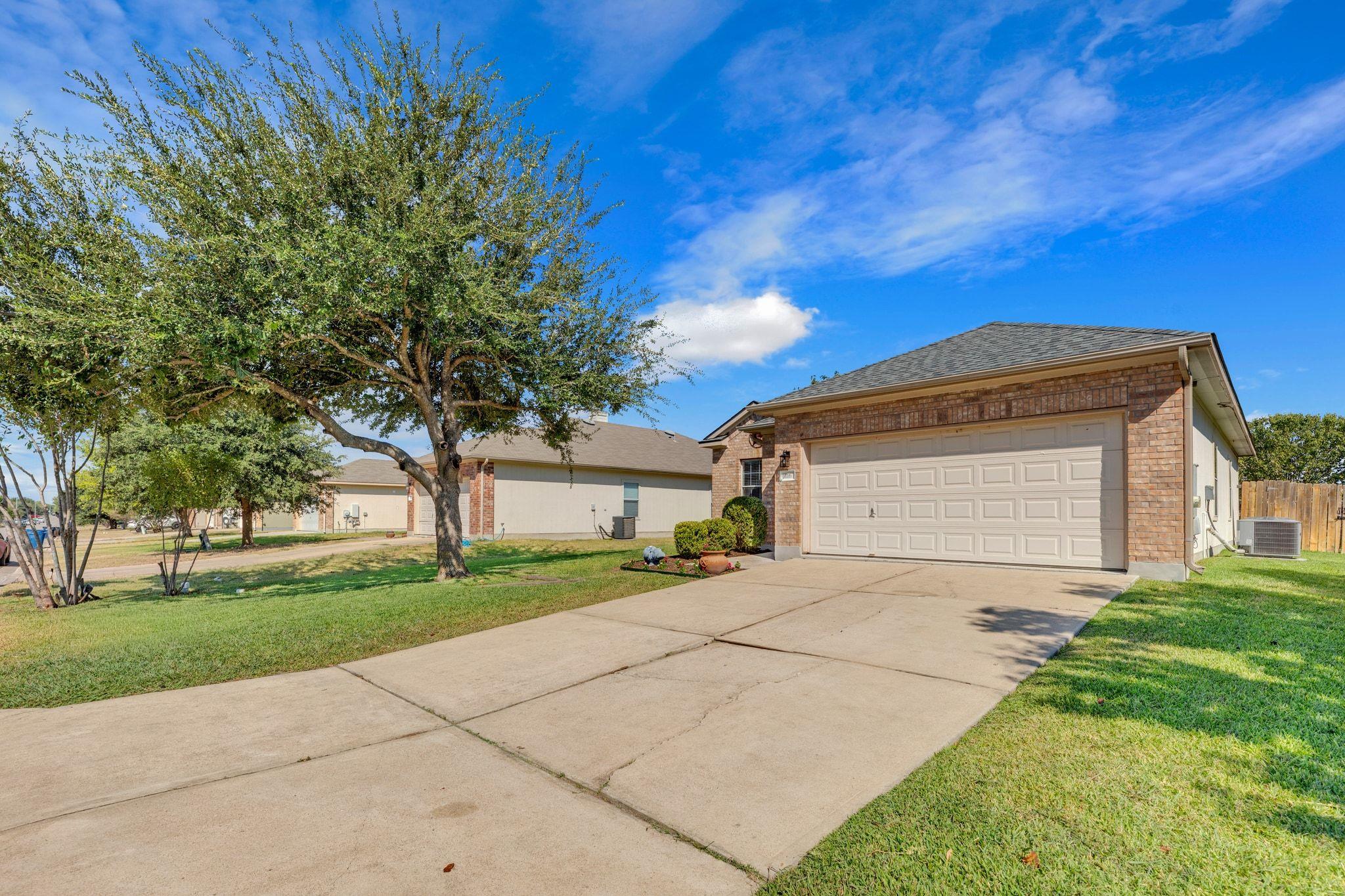 116 Almquist St, Hutto, TX 78634