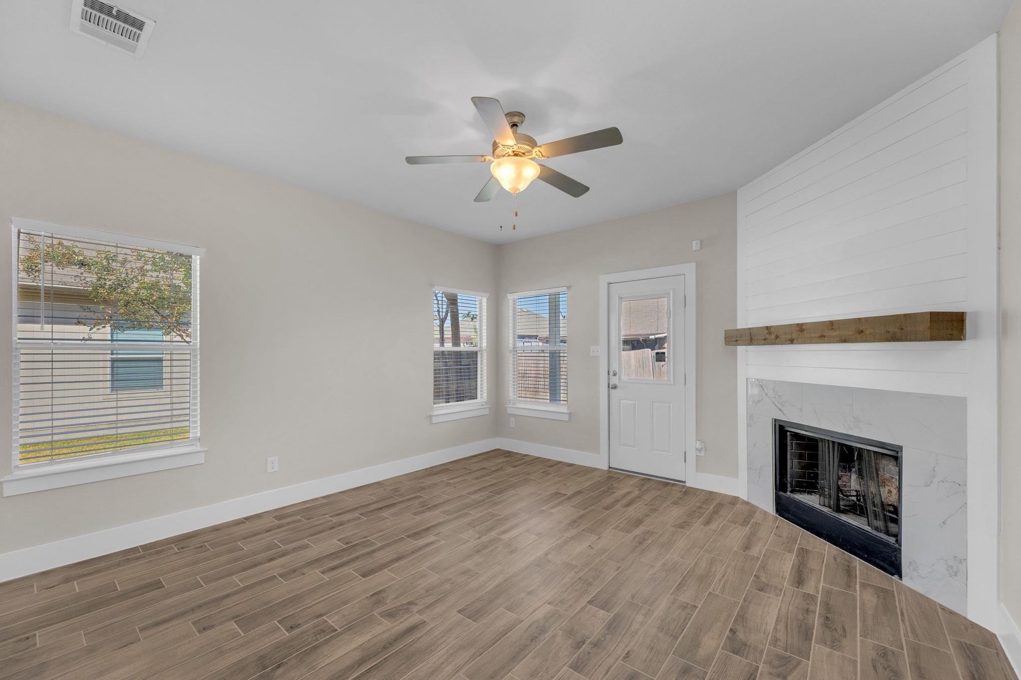 116 Almquist St, Hutto, TX 78634