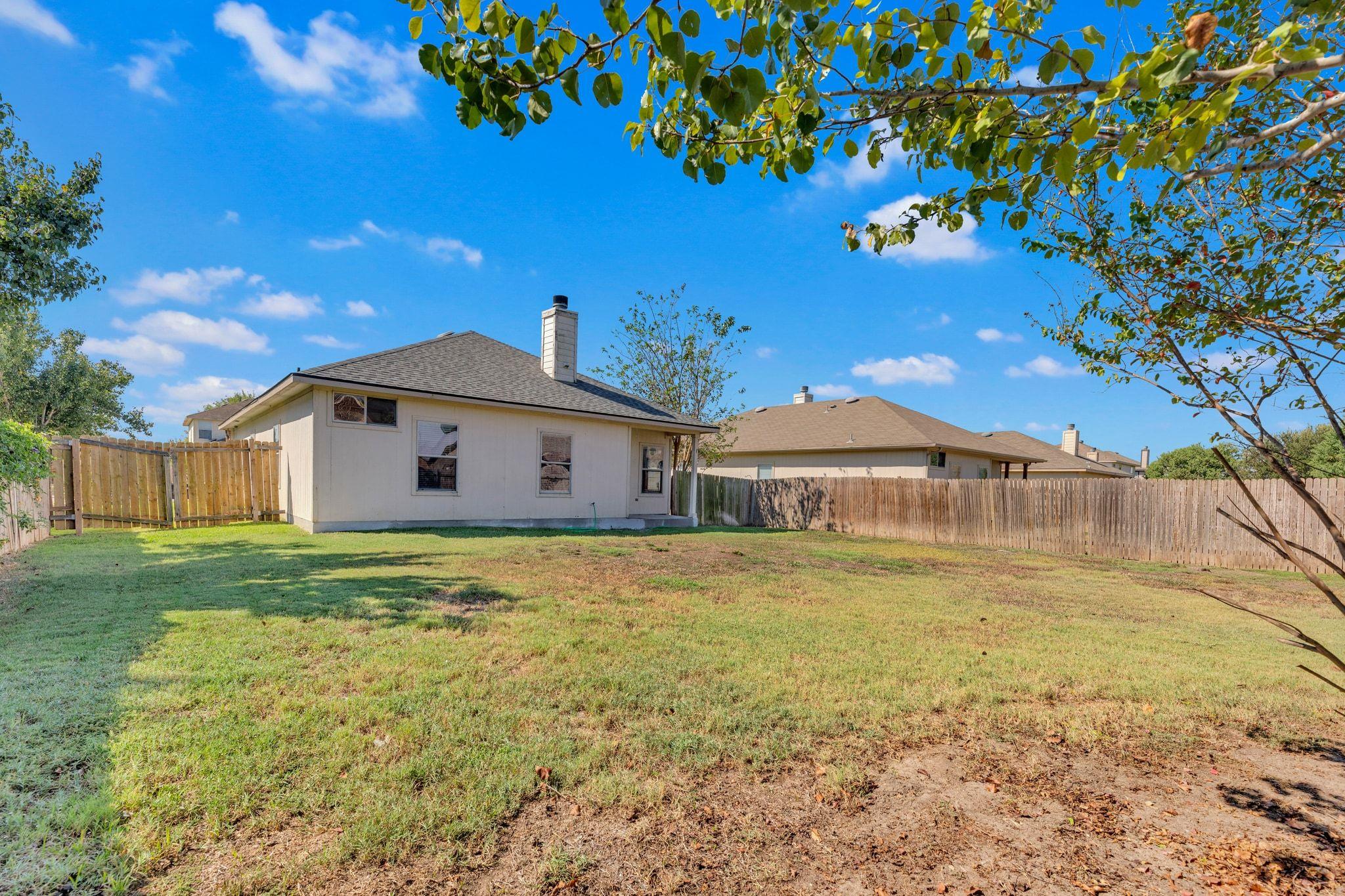 116 Almquist St, Hutto, TX 78634