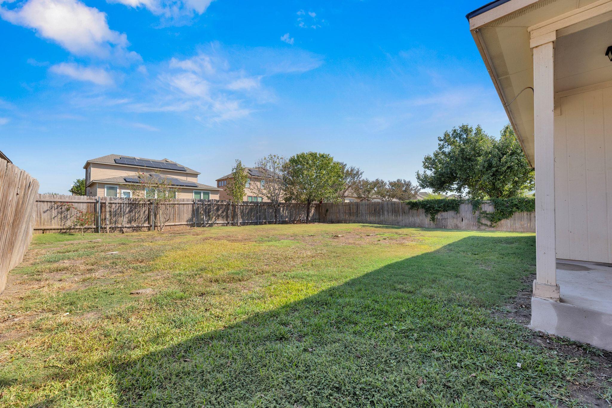 116 Almquist St, Hutto, TX 78634