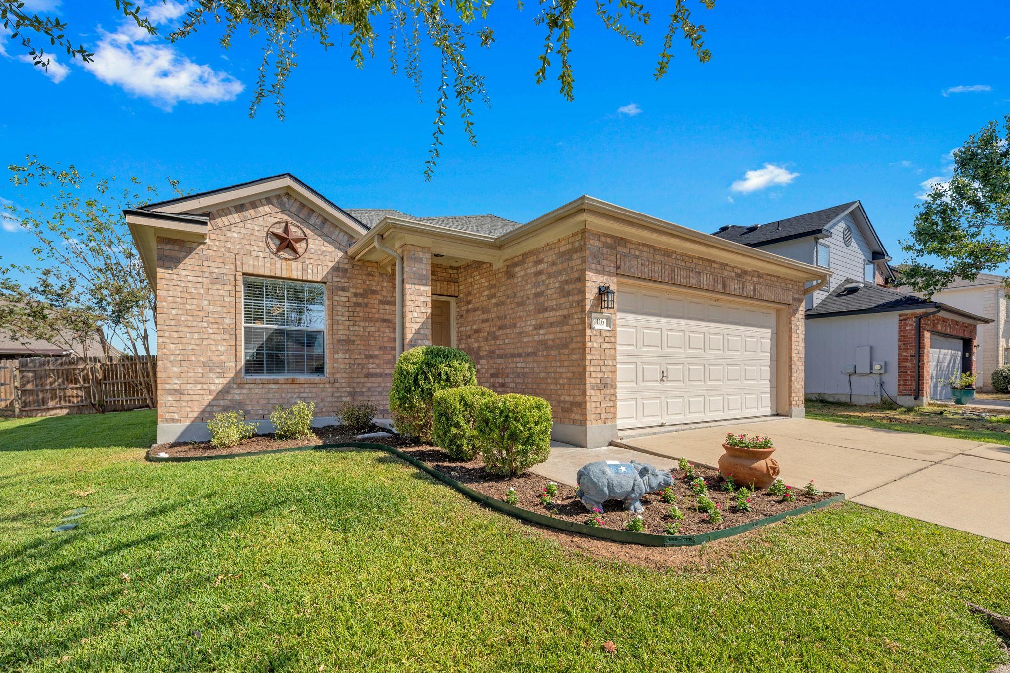 116 Almquist St, Hutto, TX 78634