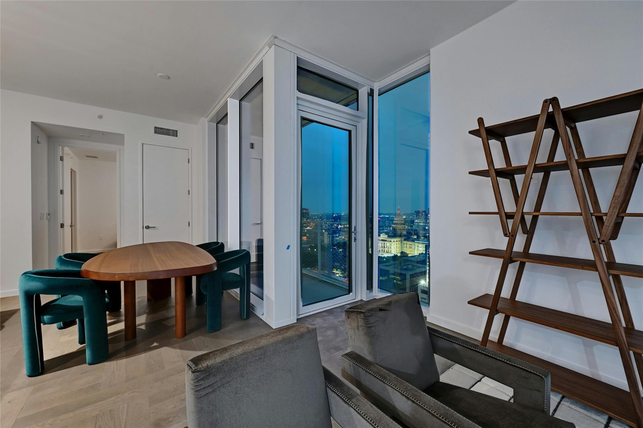 313 W 17th St # 2306, Austin, TX 78701