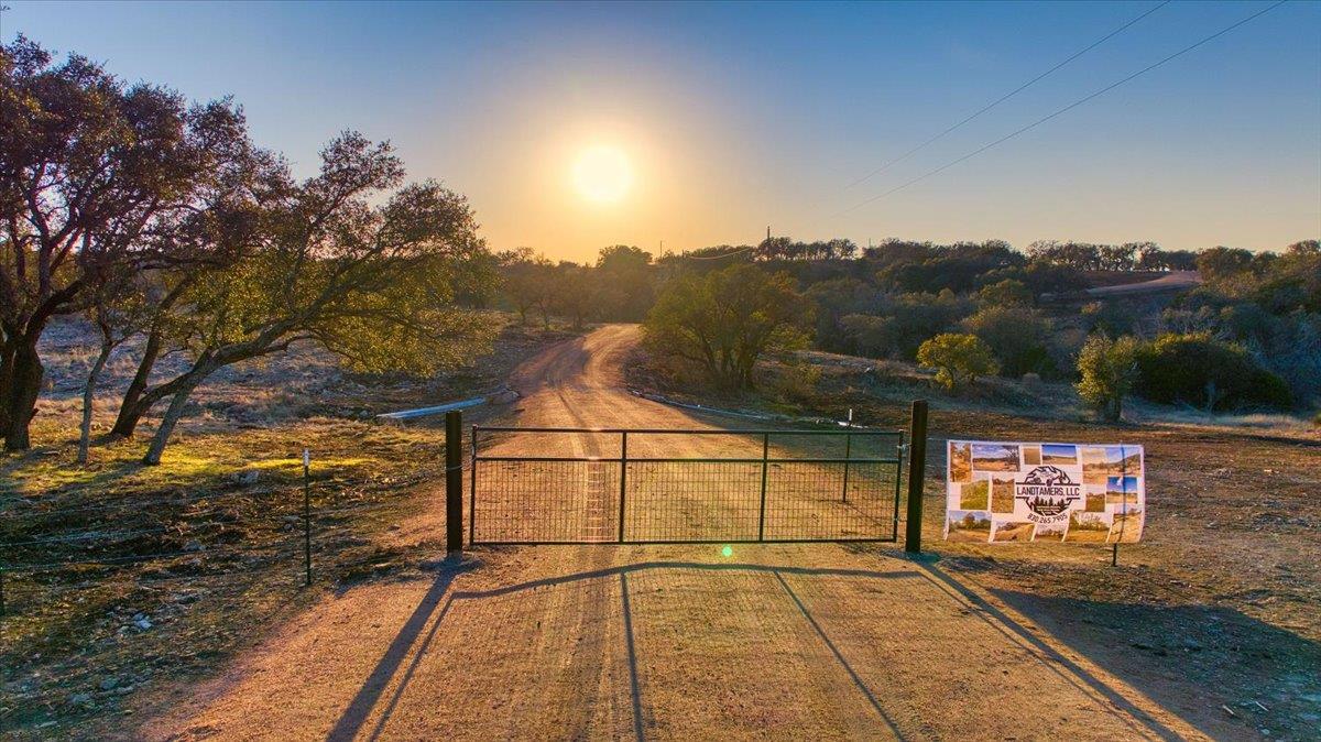 4900 Tx-71 Highway, Brady, TX 76887