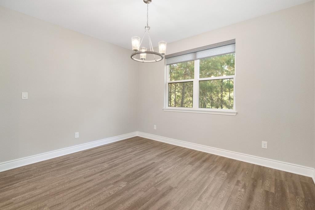 200 Manawianui Dr, Bastrop, TX 78602