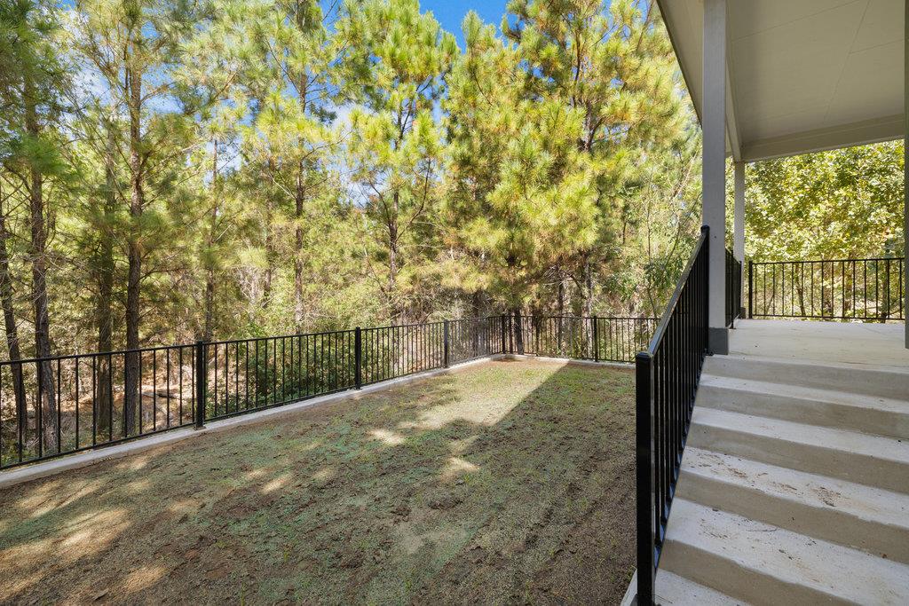 200 Manawianui Dr, Bastrop, TX 78602