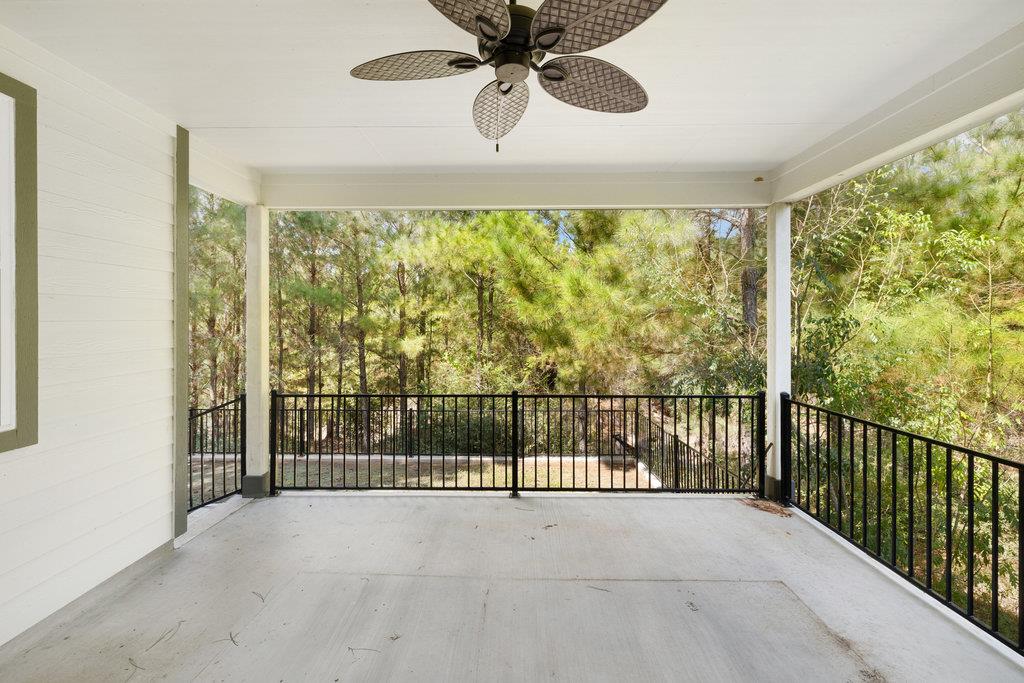 200 Manawianui Dr, Bastrop, TX 78602