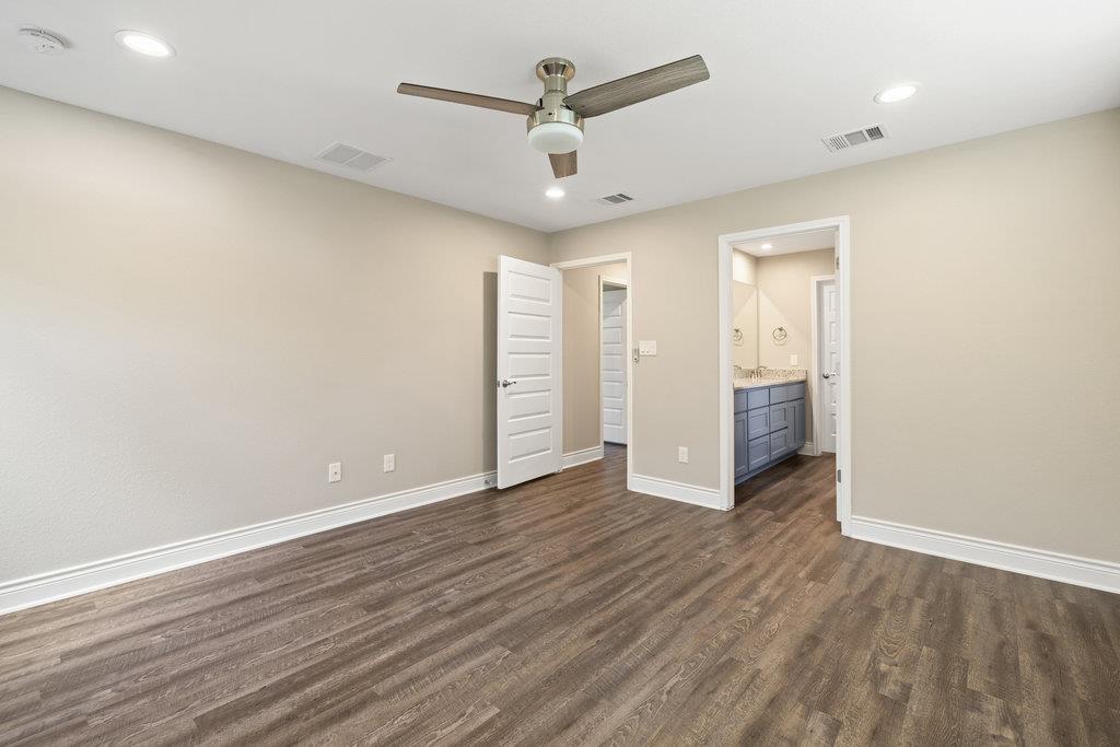 200 Manawianui Dr, Bastrop, TX 78602