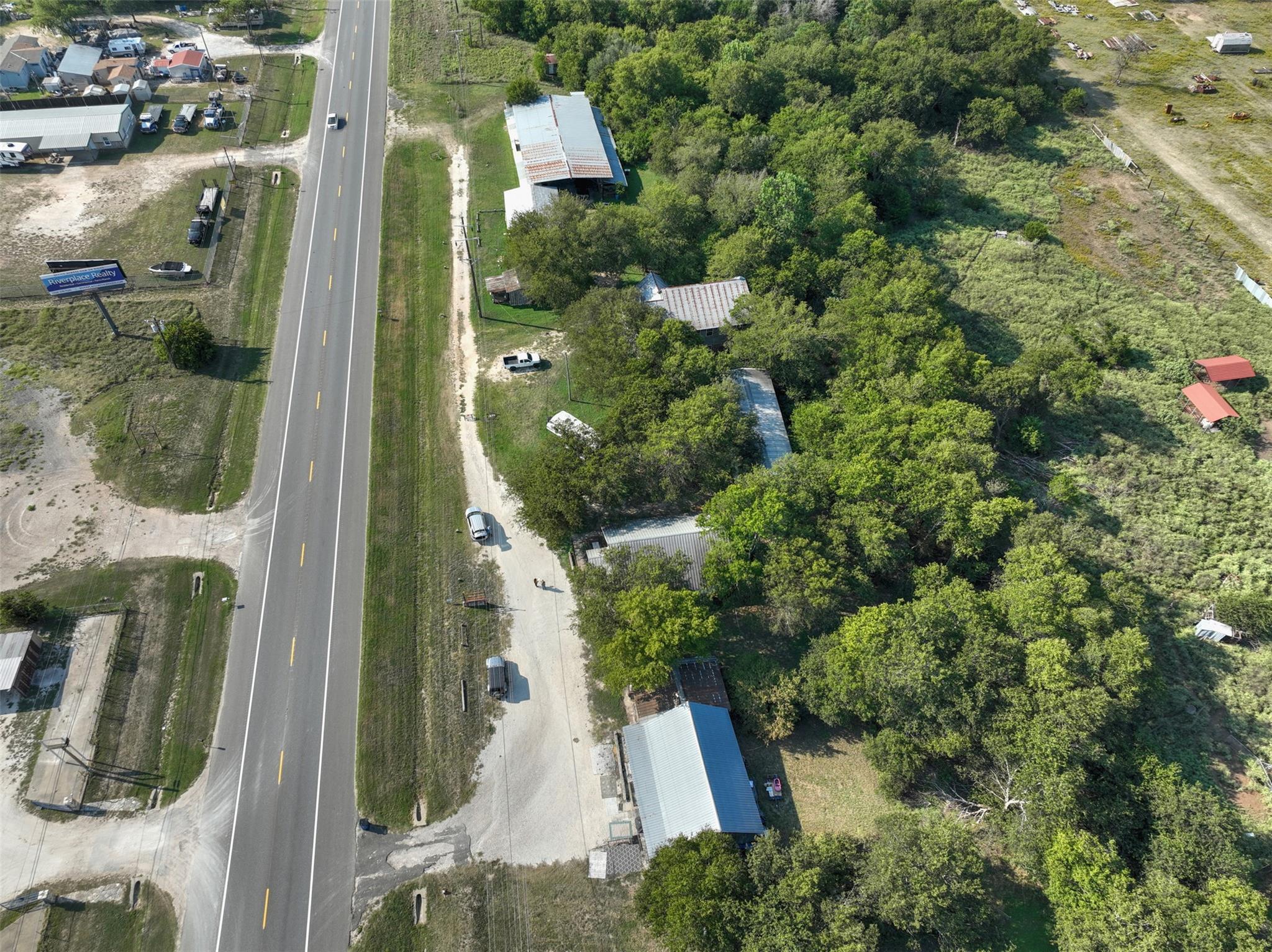 1409 State Highway 22, Whitney, TX 76692