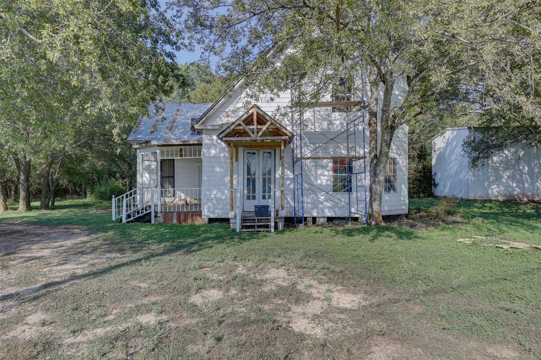 1409 State Highway 22, Whitney, TX 76692