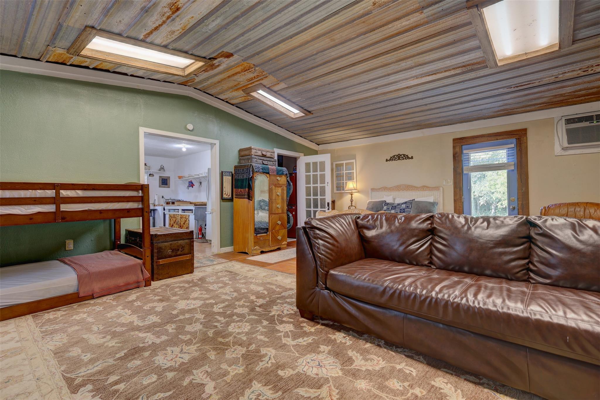 1409 State Highway 22, Whitney, TX 76692