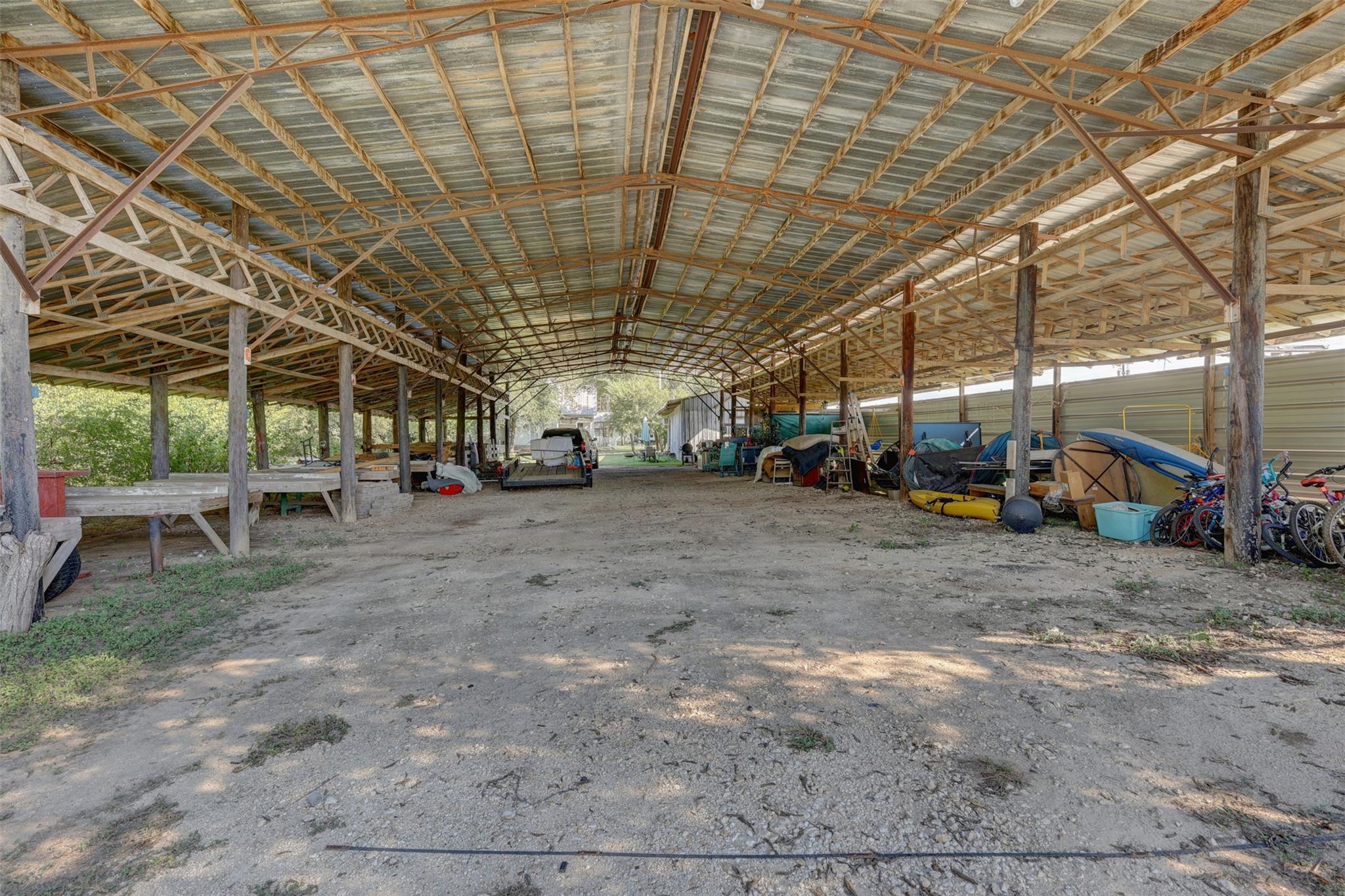 1409 State Highway 22, Whitney, TX 76692