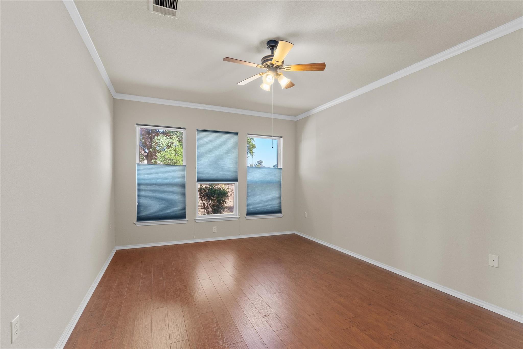 337 Portsmouth Dr, Georgetown, TX 78633