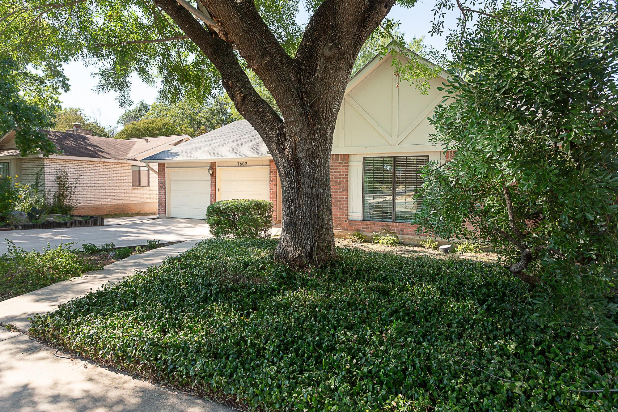 7602 Whispering Oaks Dr, Austin, TX 78745