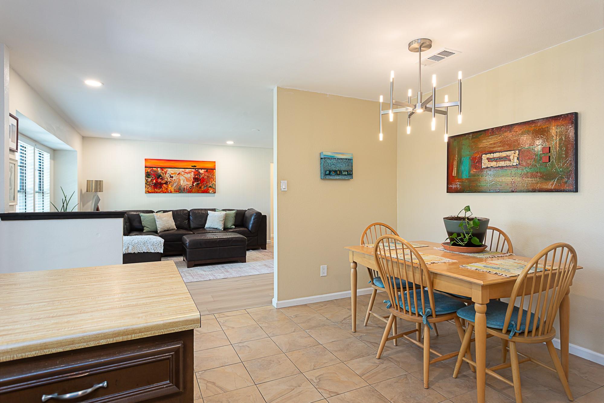 7602 Whispering Oaks Dr, Austin, TX 78745