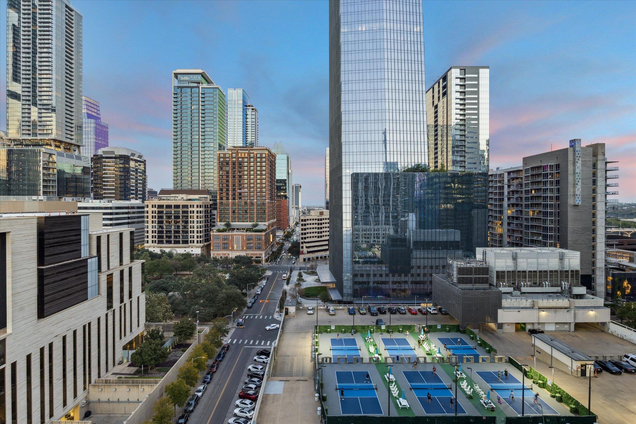 360 Nueces St # 1417, Austin, TX 78701