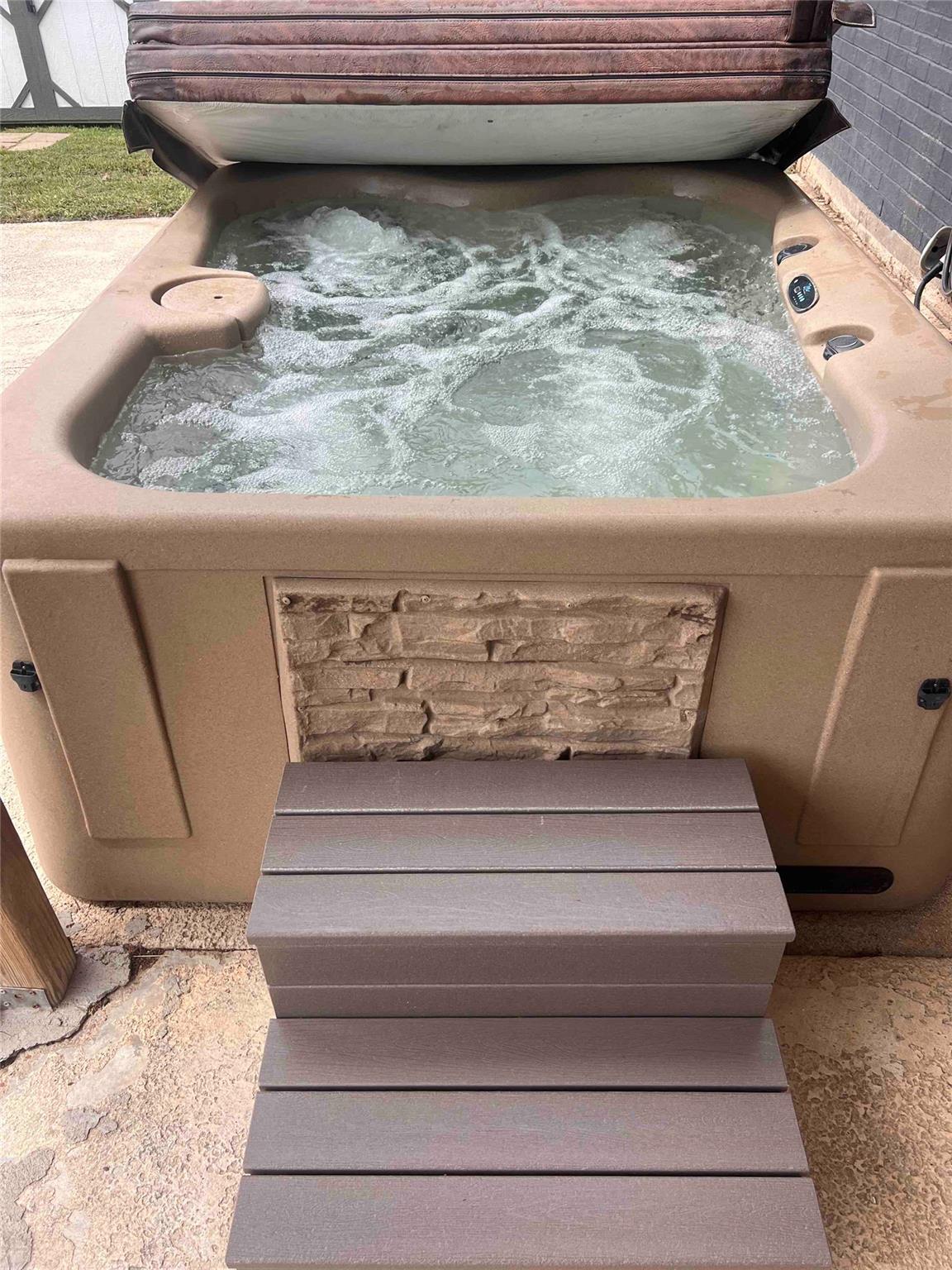 413 Laurel St, Bastrop, TX 78602