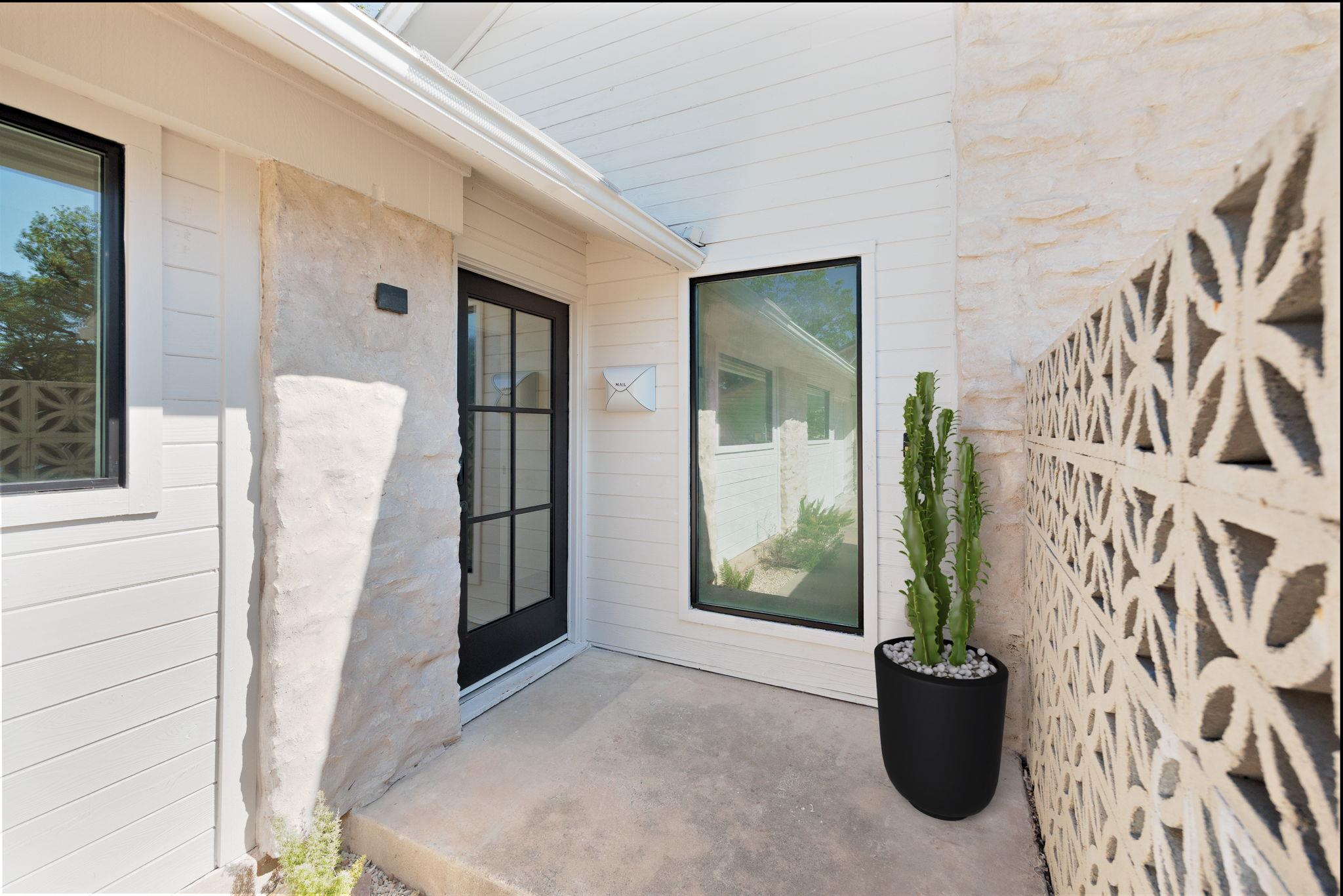 5261 Meadow Creek Dr, Austin, TX 78745