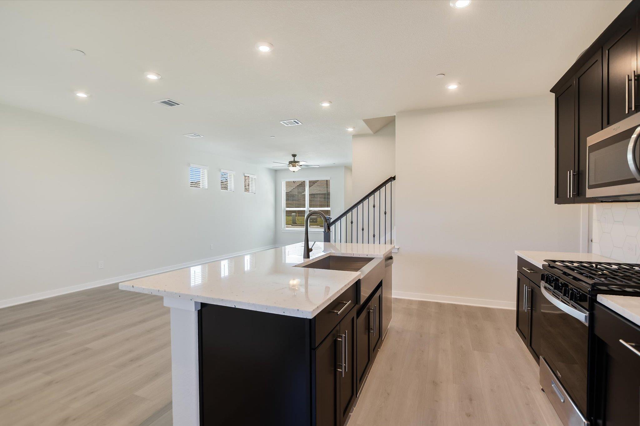 2500 Forest Creek Dr # 2004, Round Rock, TX 78665