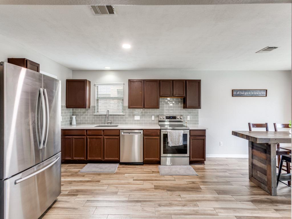 74 Jan Ln, Georgetown, TX 78626