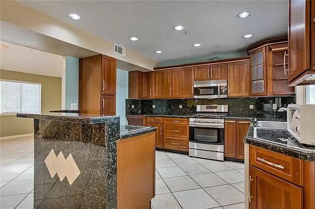 7801 Coldstream Dr, Austin, TX 78748