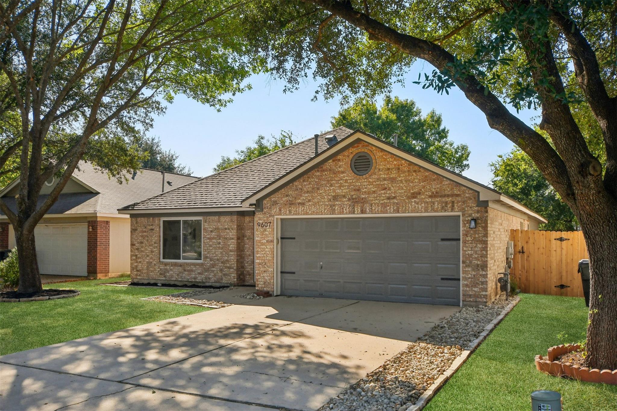 9607 Copper Creek Dr, Austin, TX 78729